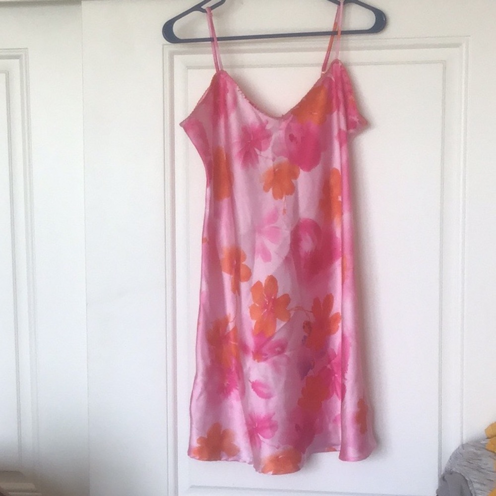 Flower print nightgown